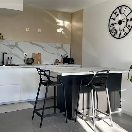 Luminosa T2 Lumineux Proche Airbus Parking Appartement *